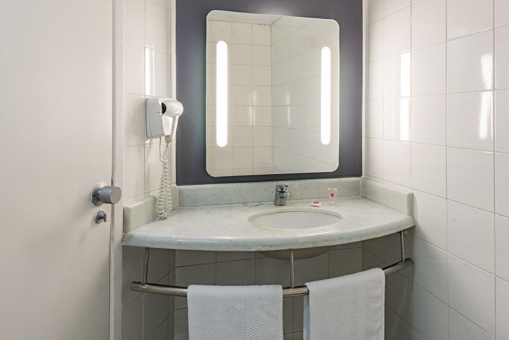 Hotel Ibis Sao Jose Dos Campos Colinas Esterno foto