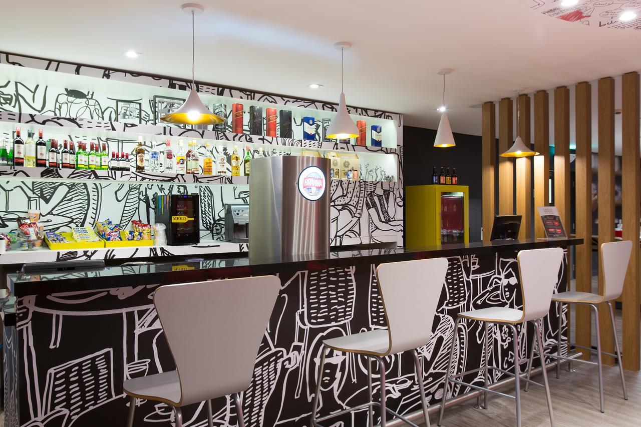 Hotel Ibis Sao Jose Dos Campos Colinas Esterno foto