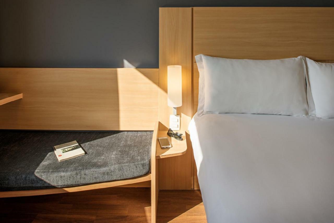 Hotel Ibis Sao Jose Dos Campos Colinas Esterno foto